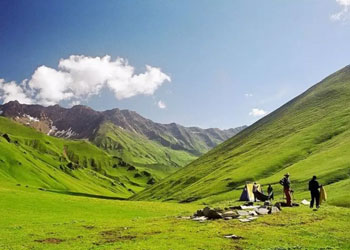 Dayara Bugyal Trek